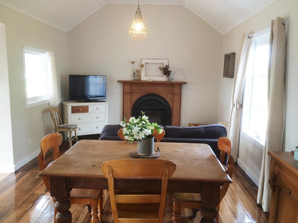 Robin Hoods Well Farm Stay Sassafras Exterior foto